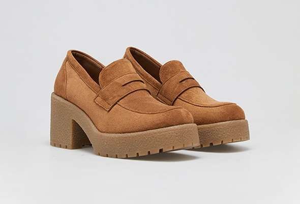 Shoes photo before editing